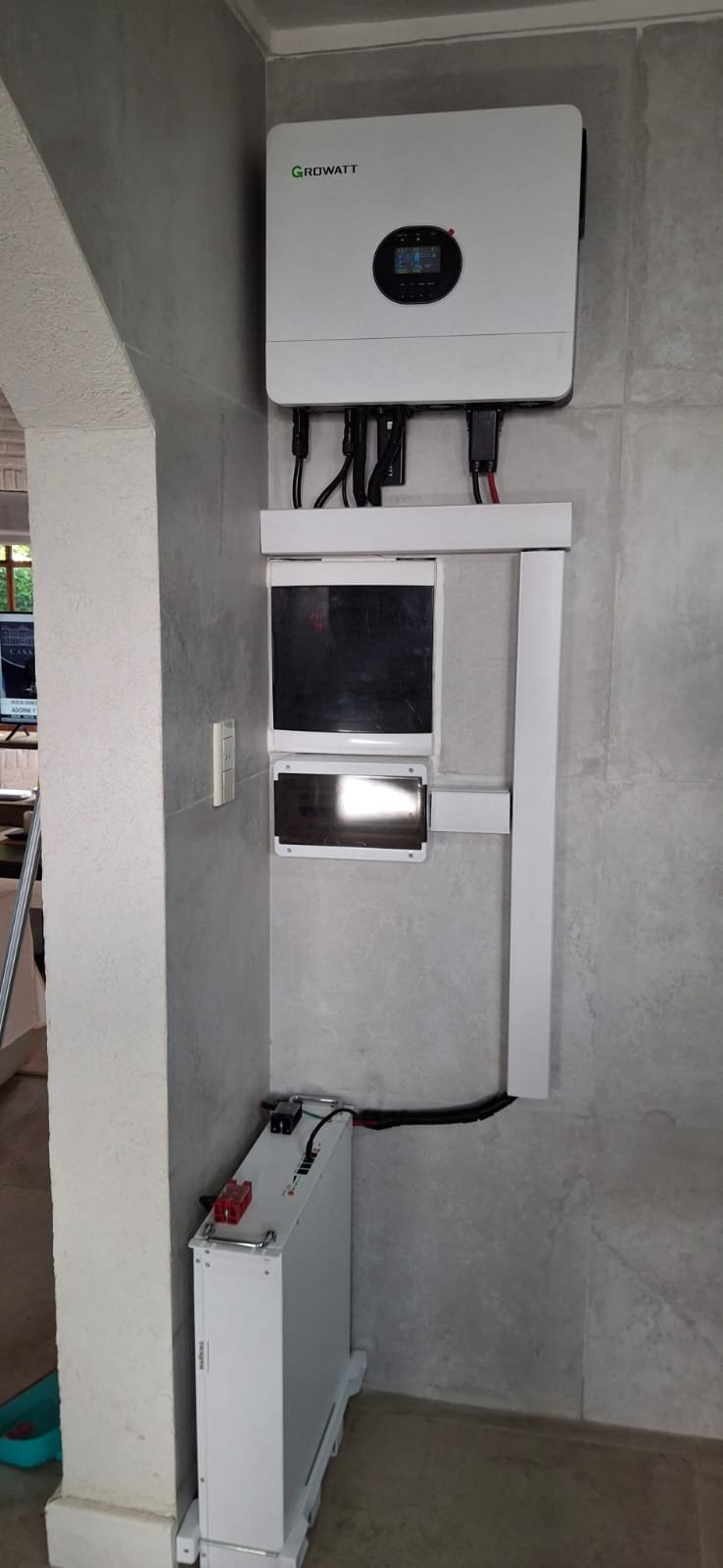Inversor Growatt off-grid de 6 kW
