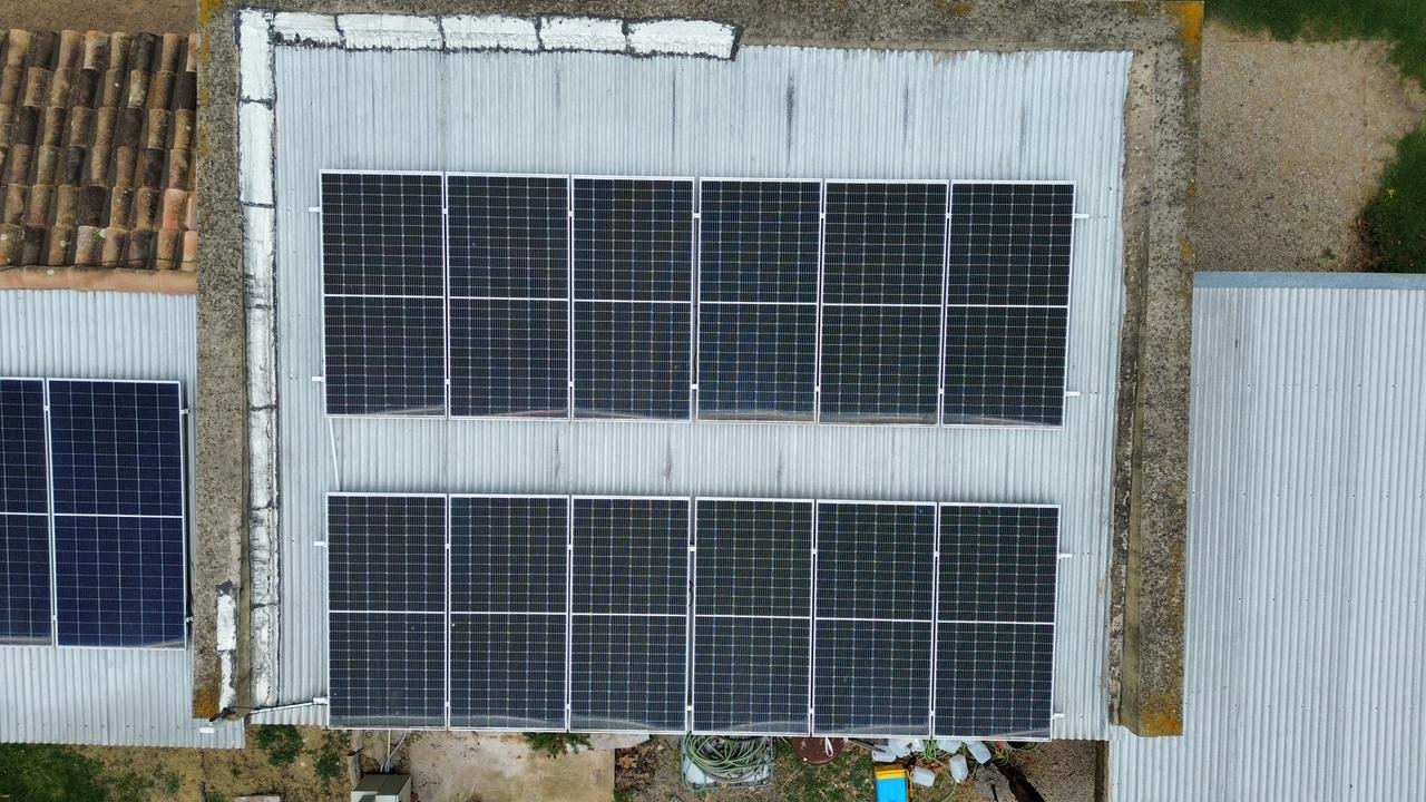 40 módulos Amerisolar 550 Wp sobre estructura Chiko Coplanar