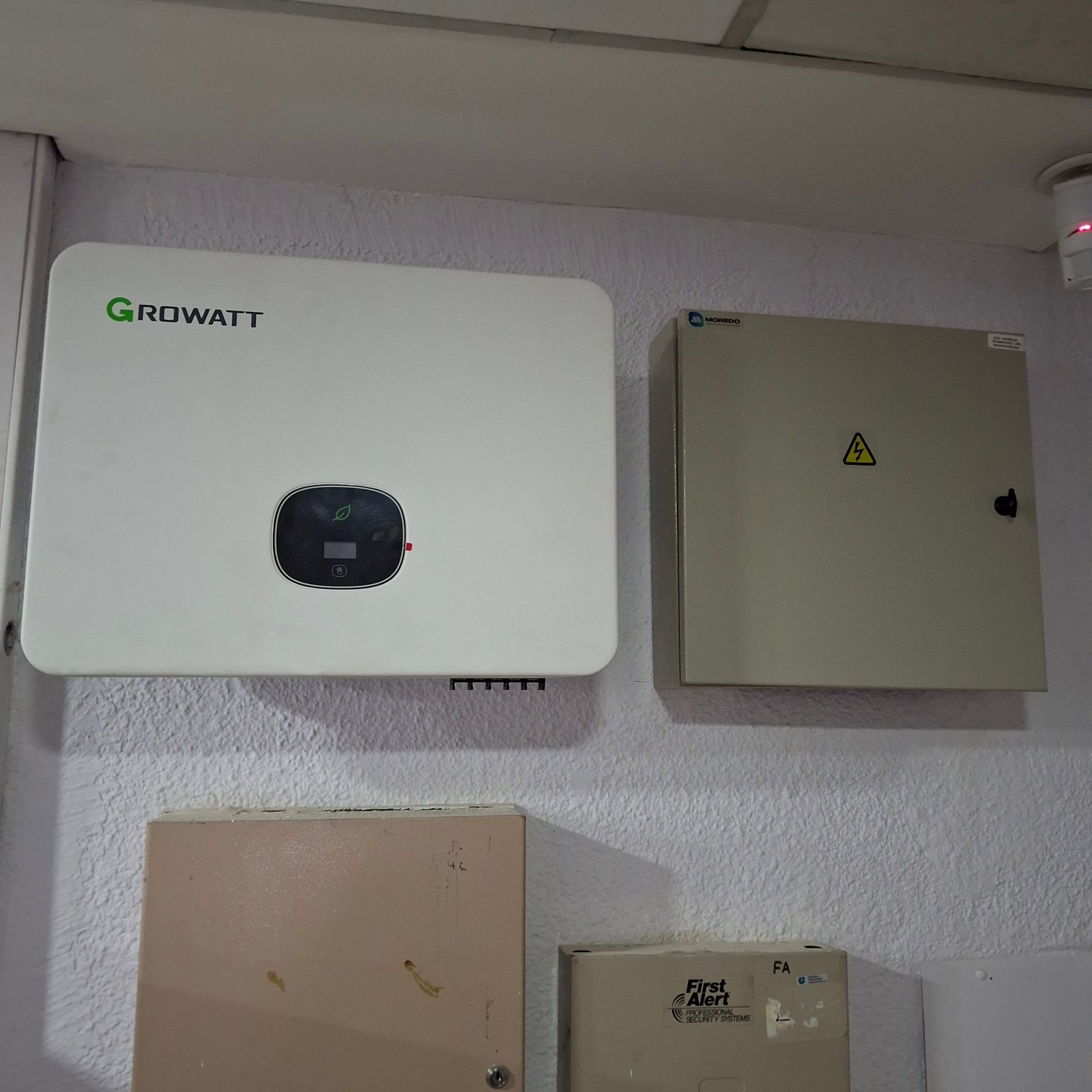 Inversor trifásico on-grid de 30 kW